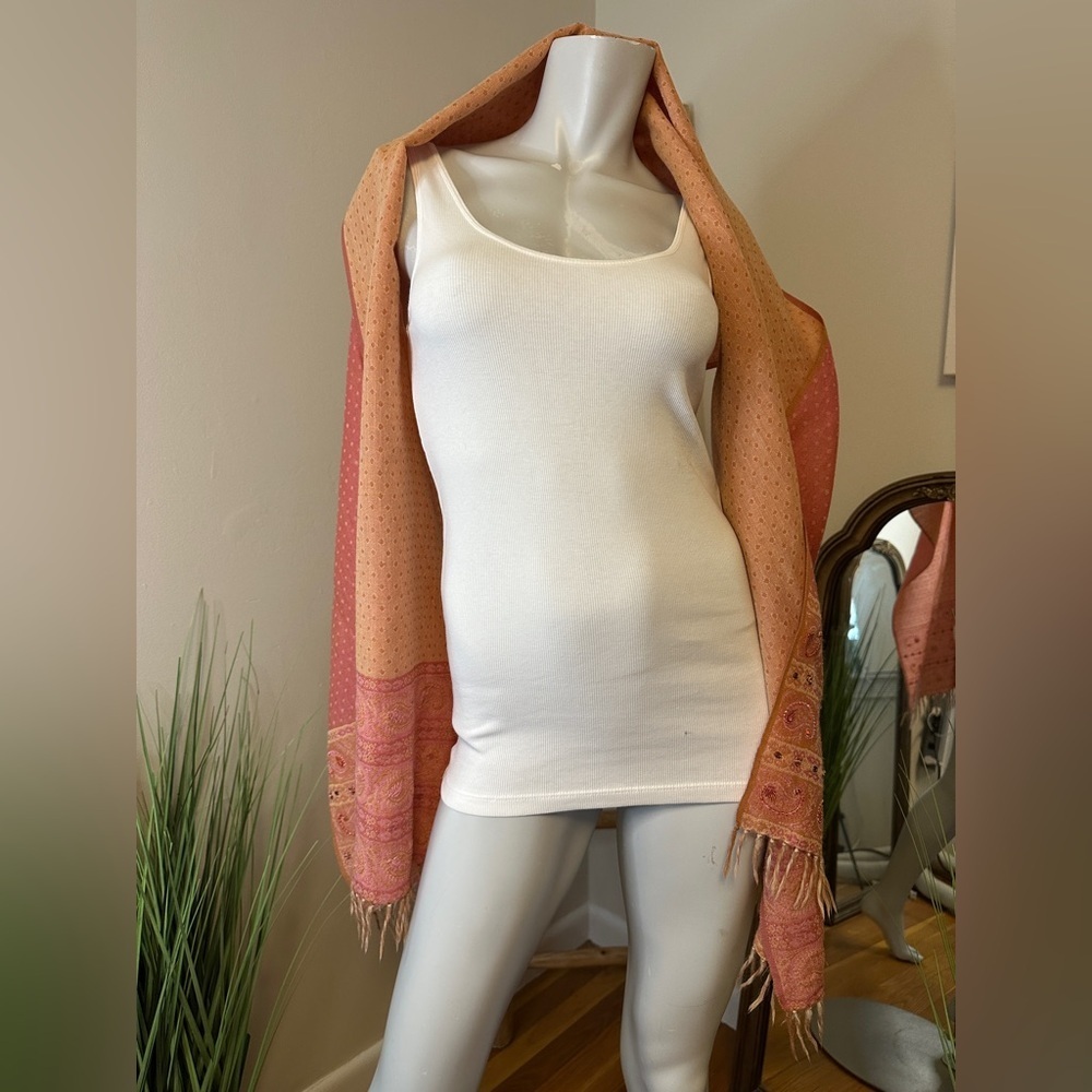 J Jill Woman's Wool Scarf Beaded With Fringe - Picture 2 of 6